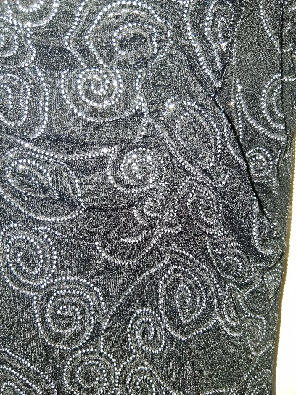 Dressbarn COLLECTION Black Sparkle Swirl Cap Sleeve Top - Picture 2 of 13